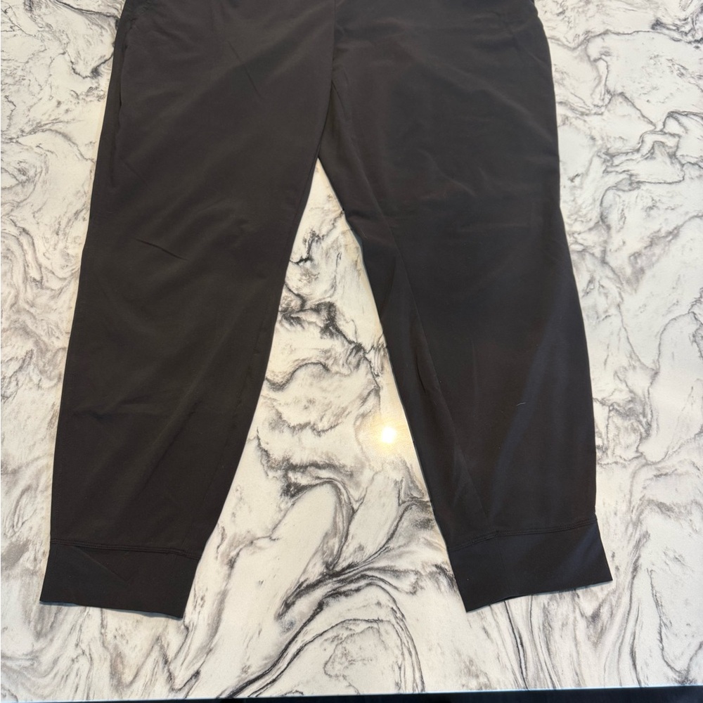 Eddie Bauer Women's Black Departure jogger